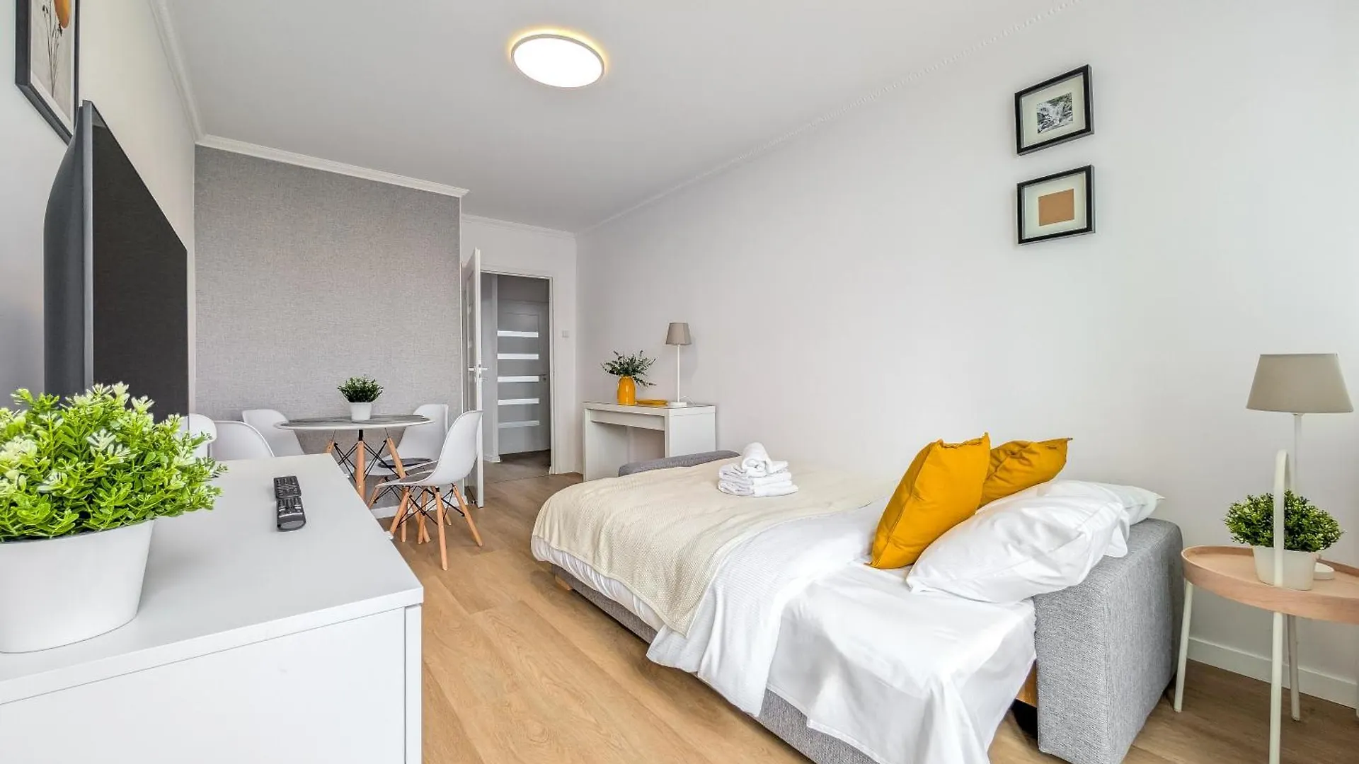 Park Skowroni Pleasant Apartment Breslavia Polonia